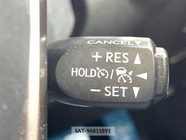Toyota HILUX 2022-04 8873120-4