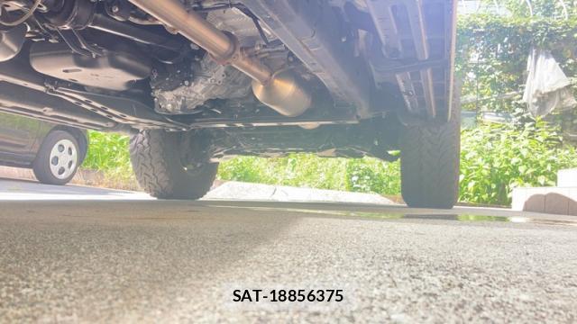 Toyota HILUX 2024-03 8873437-5