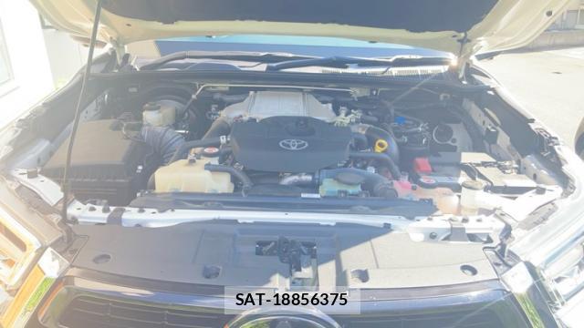 Toyota HILUX 2024-03 8873437-7