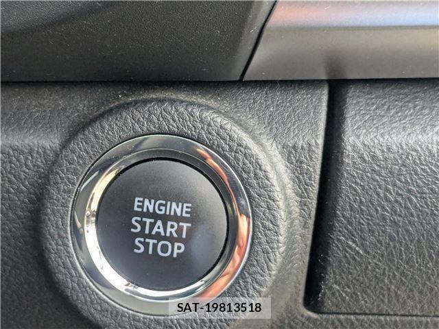 Toyota HILUX 2018-11 8874522-11