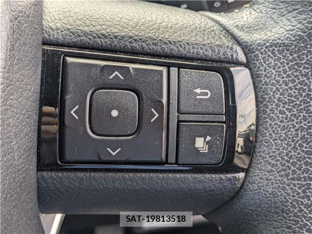 Toyota HILUX 2018-11 8874522-16