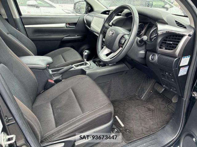 Toyota HILUX 2020-10 8874901-3