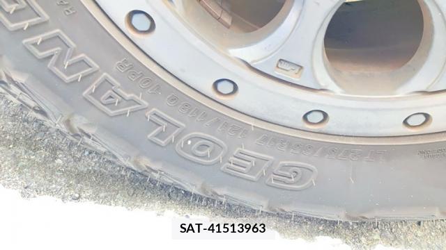 Toyota HILUX 2018-09 8874975-13