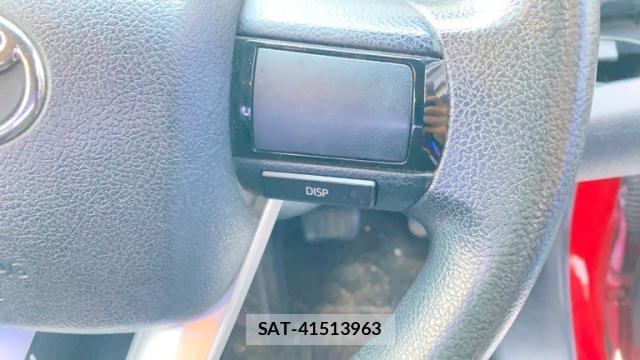 Toyota HILUX 2018-09 8874975-14