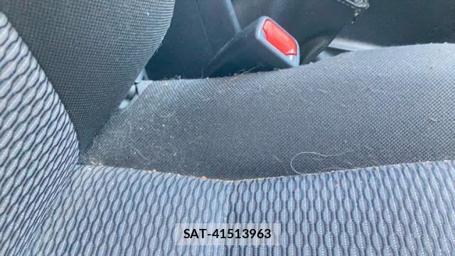 Toyota HILUX 2018-09 8874975-16