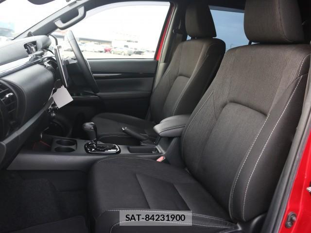 Toyota HILUX 2020-01 8875049-5