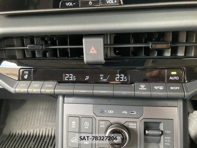 Toyota HILUX 2026-08 8875475-16