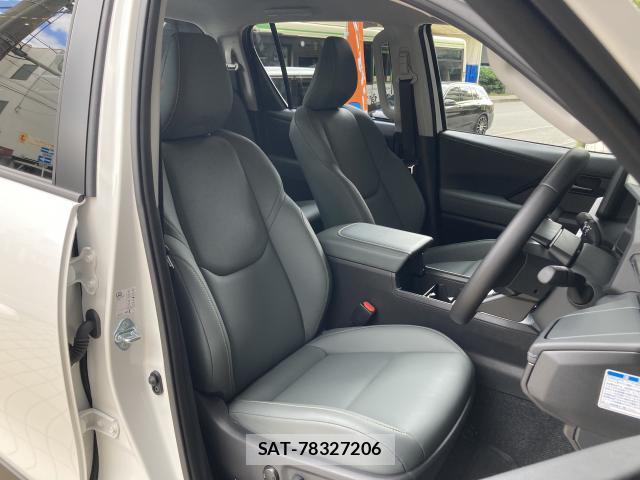 Toyota HILUX 2026-08 8875475-3