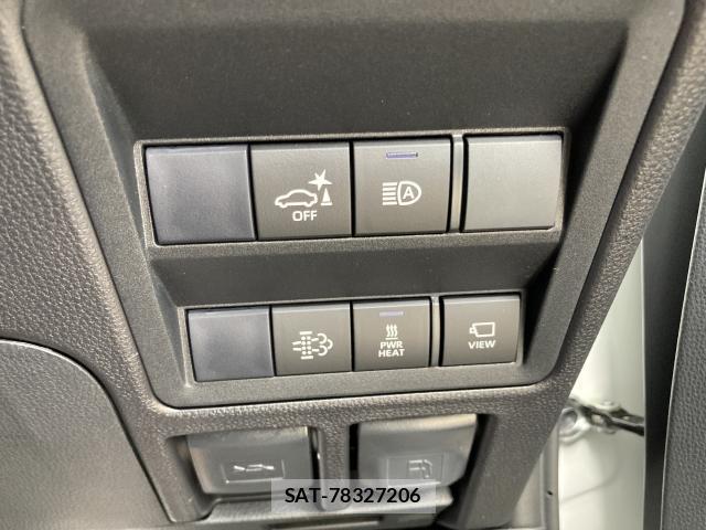 Toyota HILUX 2026-08 8875475-5