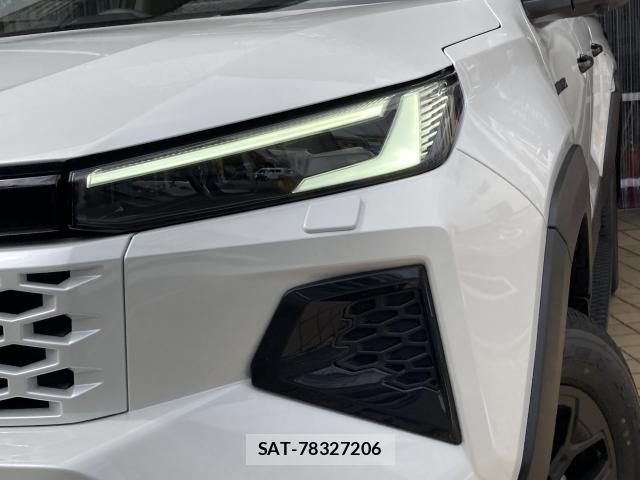 Toyota HILUX 2026-08 8875475-9