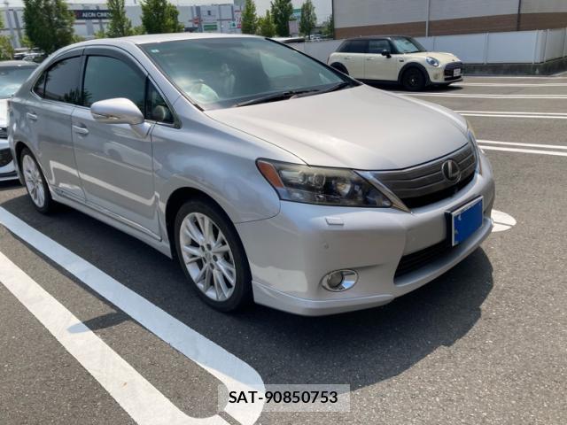 Lexus HS 2009-10 8873409-2