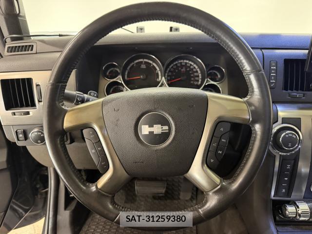 Hummer H2 2013-03 8872904-6