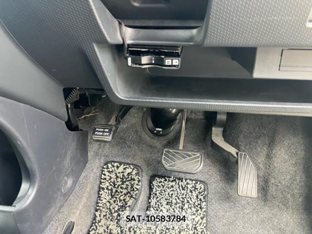 Suzuki HUSTLER 2014-01 8872758-9