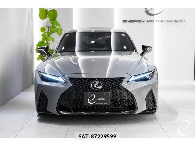 Lexus IS 2023-08 8872805-16