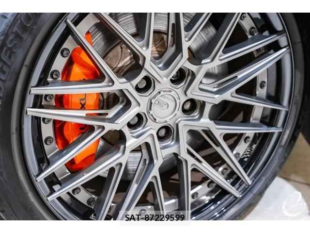 Lexus IS 2023-08 8872805-5