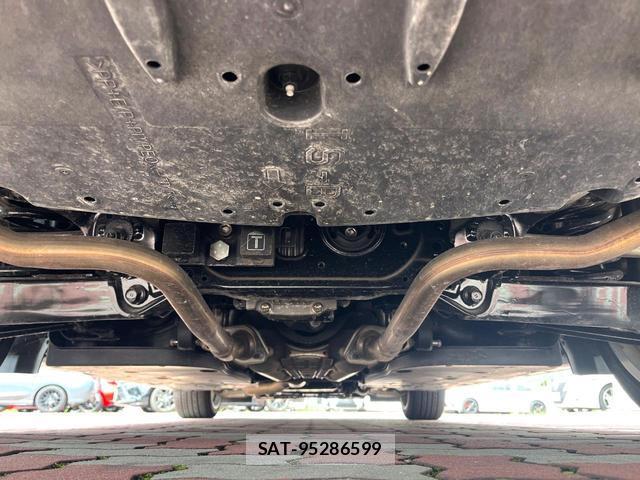 Lexus IS 2021-02 8873274-17