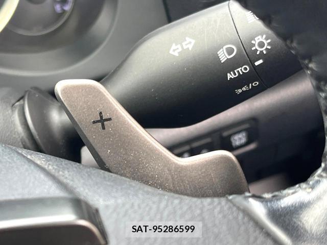 Lexus IS 2021-02 8873274-6