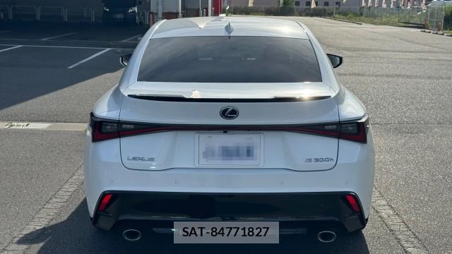 Lexus IS 2021-03 8874444-1