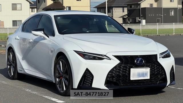 Lexus IS 2021-03 8874444-11