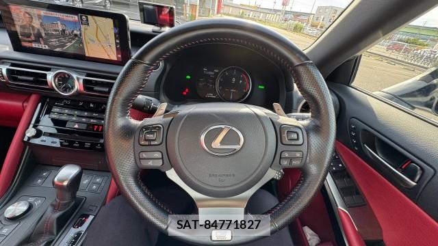 Lexus IS 2021-03 8874444-16