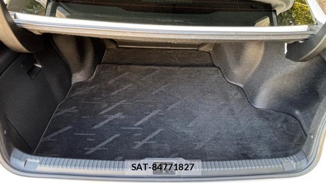 Lexus IS 2021-03 8874444-17