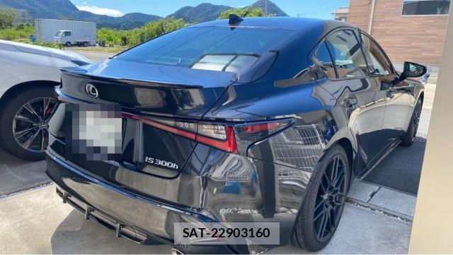 Lexus IS 2024-02 8874489-12