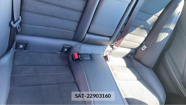 Lexus IS 2024-02 8874489-6
