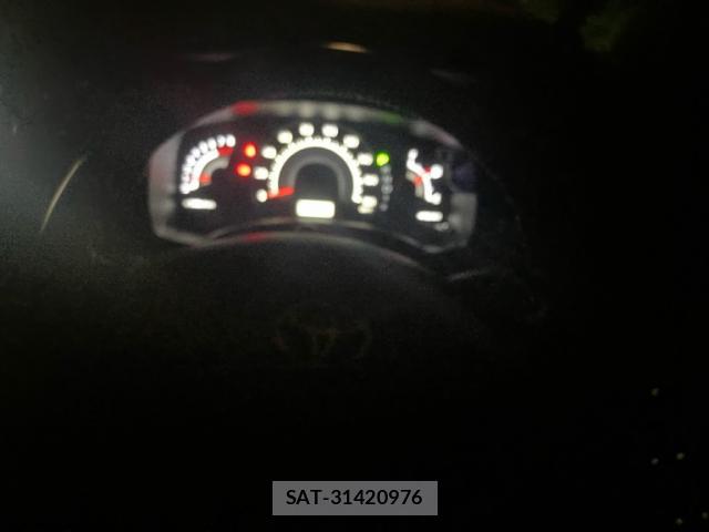 Toyota ISIS 2006-03 8873092-9