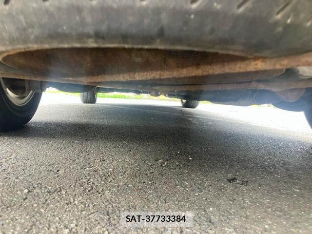 Toyota ISIS 2009-10 8873327-10