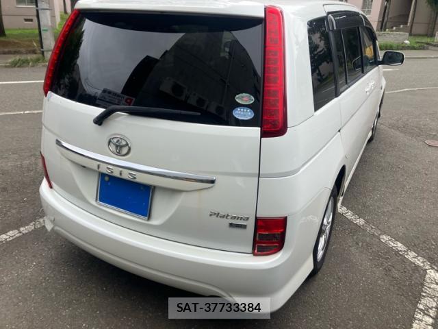 Toyota ISIS 2009-10 8873327-6