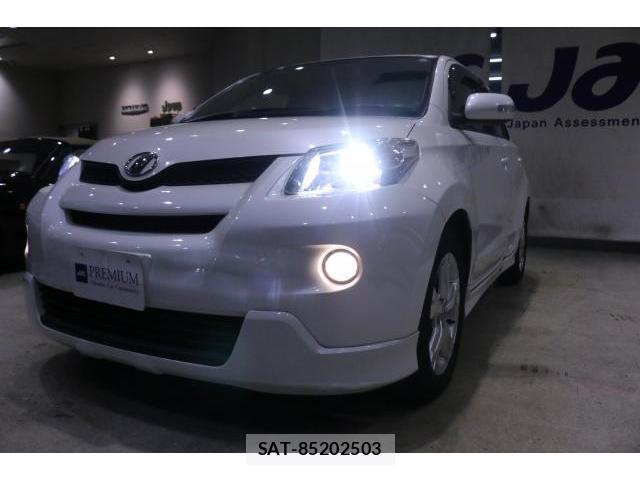 Toyota IST 2007-11 8875366-14