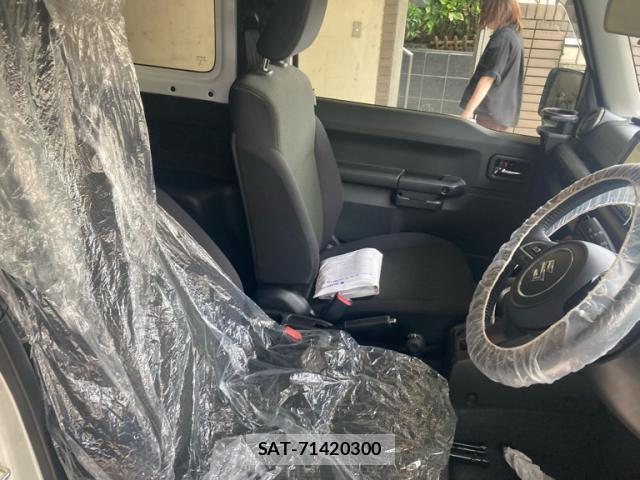 Suzuki JIMNY SIERRA 2023-10 8873649-19