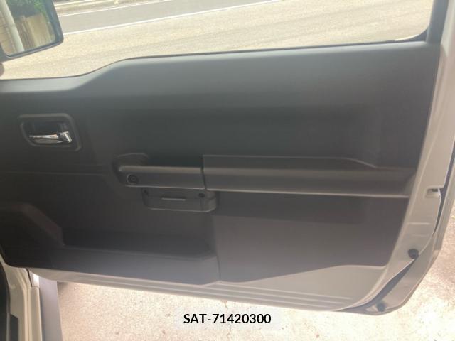 Suzuki JIMNY SIERRA 2023-10 8873649-8