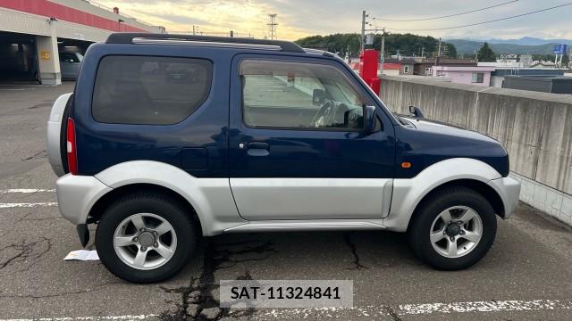 Suzuki JIMNY SIERRA 2010-11 8874407-3