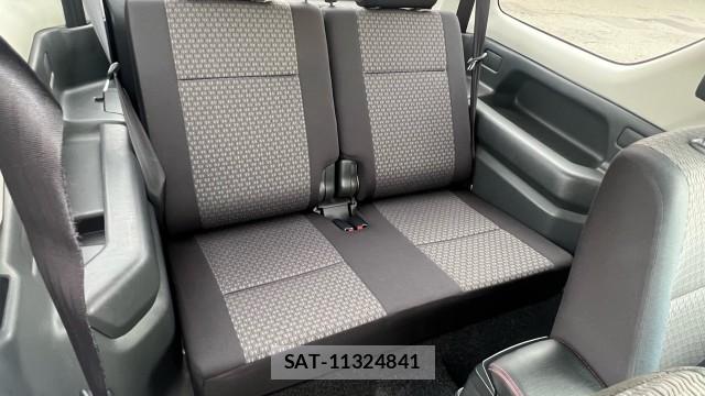 Suzuki JIMNY SIERRA 2010-11 8874407-6