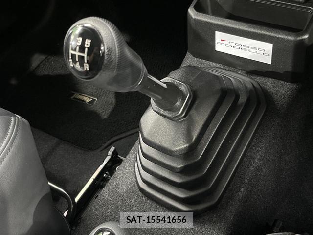 Suzuki JIMNY 2022-08 8873037-3