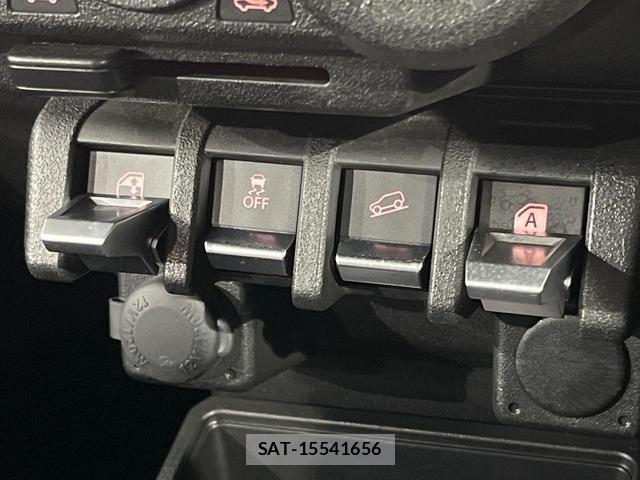 Suzuki JIMNY 2022-08 8873037-5