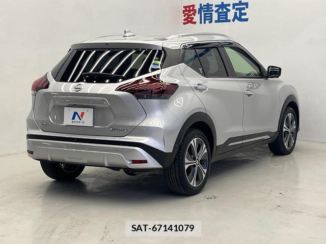 Nissan KICKS 2020-08 8874678-16