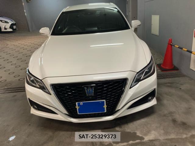 Toyota KLUGER HYBRID 2019-10 8873408-0