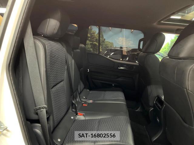 Toyota Land Cruiser 250 2024-12 8872882-8