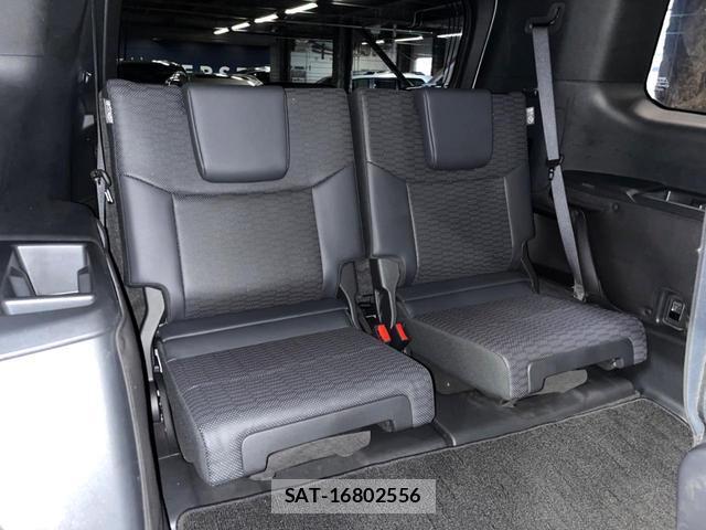 Toyota Land Cruiser 250 2024-12 8872882-9