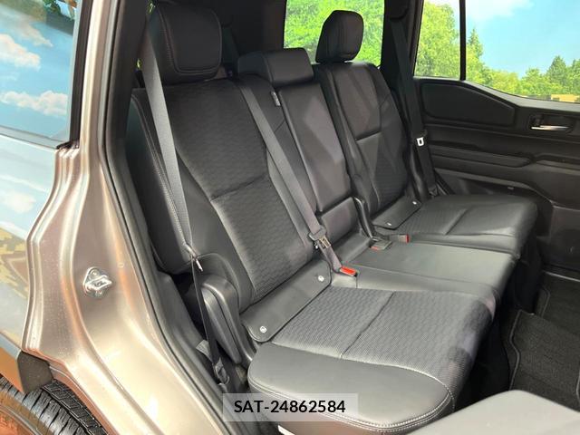 Toyota Land Cruiser 250 2025-07 8873229-10