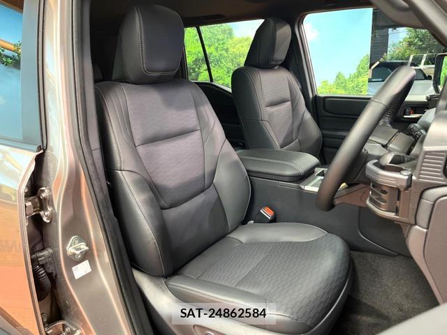 Toyota Land Cruiser 250 2025-07 8873229-9