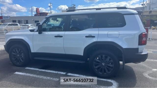 Toyota Land Cruiser 250 2024-10 8874456-10
