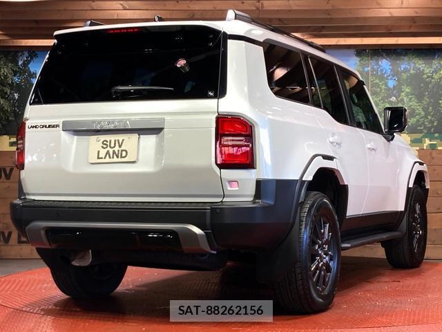Toyota Land Cruiser 250 2025-04 8874725-15