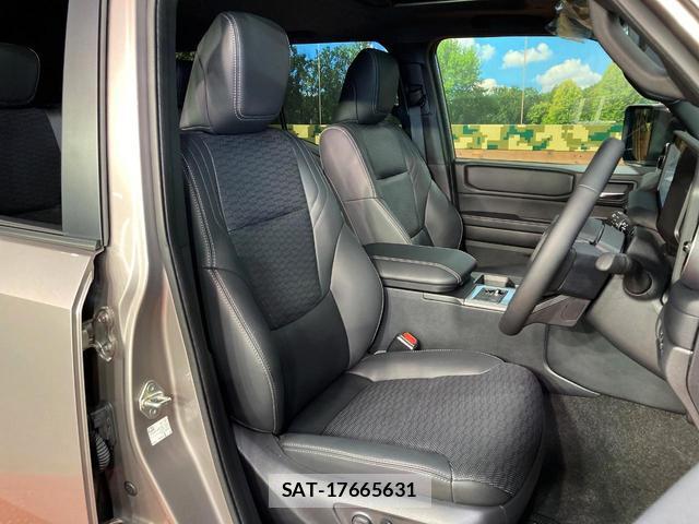 Toyota Land Cruiser 250 2025-09 8874729-7