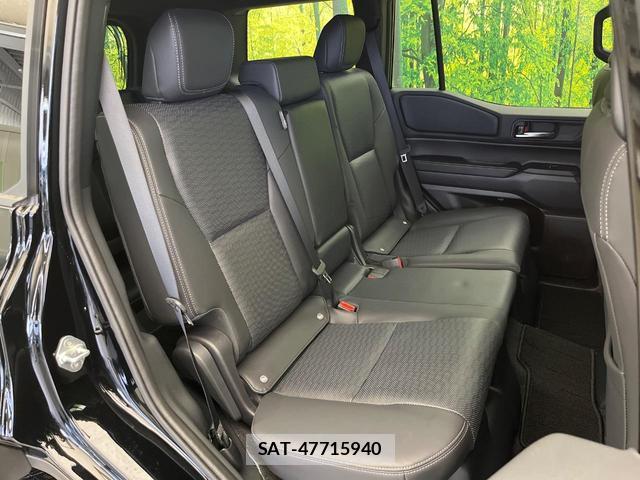 Toyota Land Cruiser 250 2025-01 8875637-8
