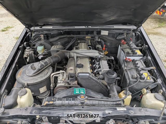 Toyota Land Cruiser 70 1994-05 8872989-18