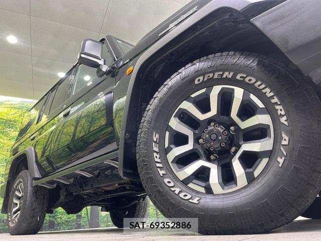 Toyota Land Cruiser 70 2024-03 8873687-12