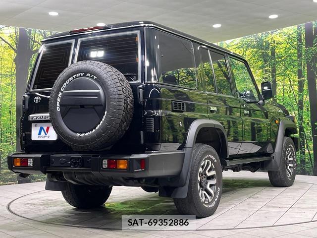 Toyota Land Cruiser 70 2024-03 8873687-16